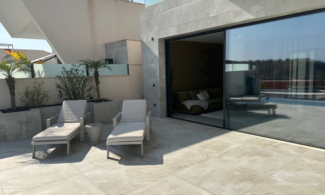 Segunda mano - Villa -
Ciudad Quesada - Costa Blanca