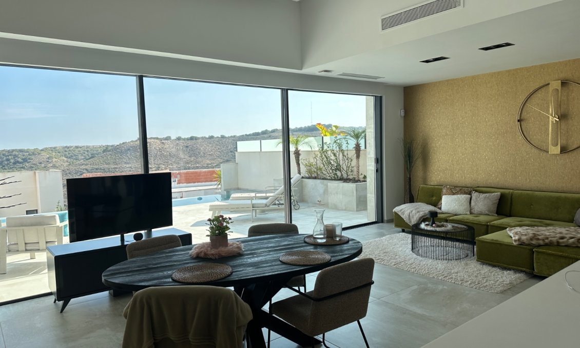 Segunda mano - Villa -
Ciudad Quesada - Costa Blanca