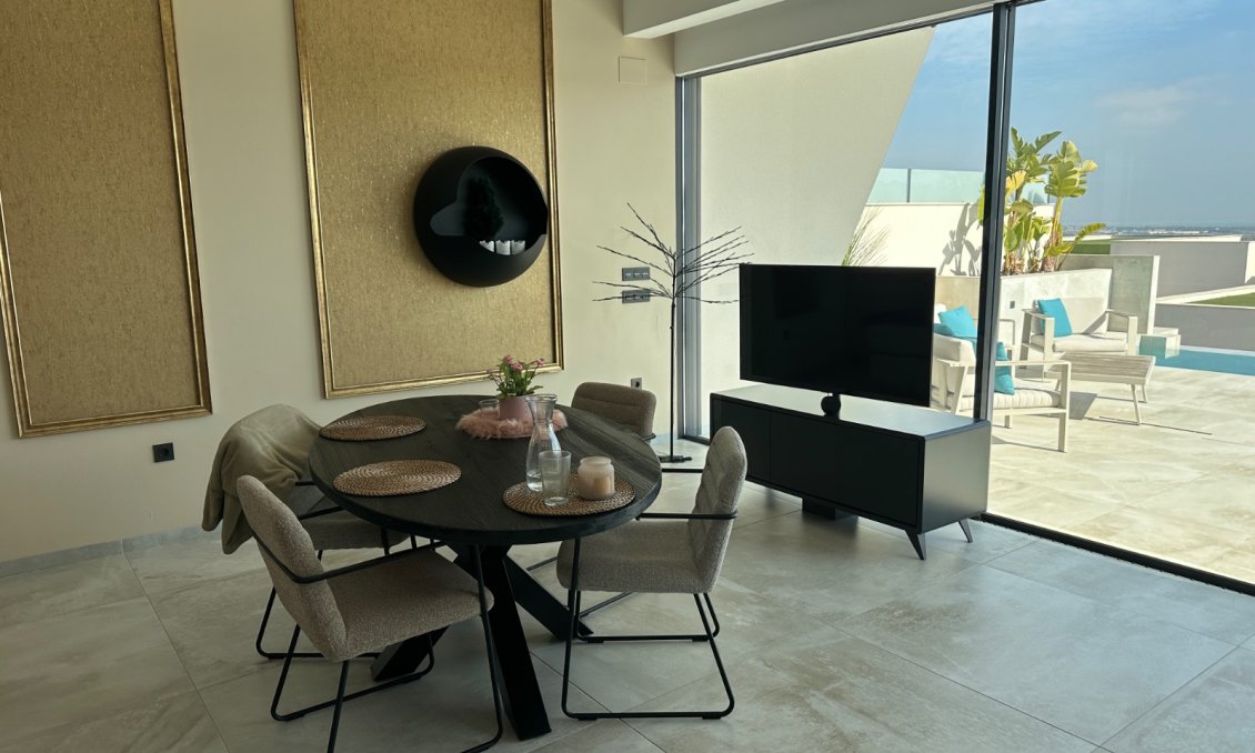 Segunda mano - Villa -
Ciudad Quesada - Costa Blanca