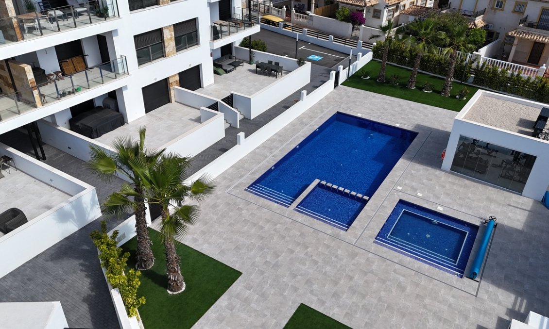 Segunda mano - Ático -
La Zenia - Costa Blanca
