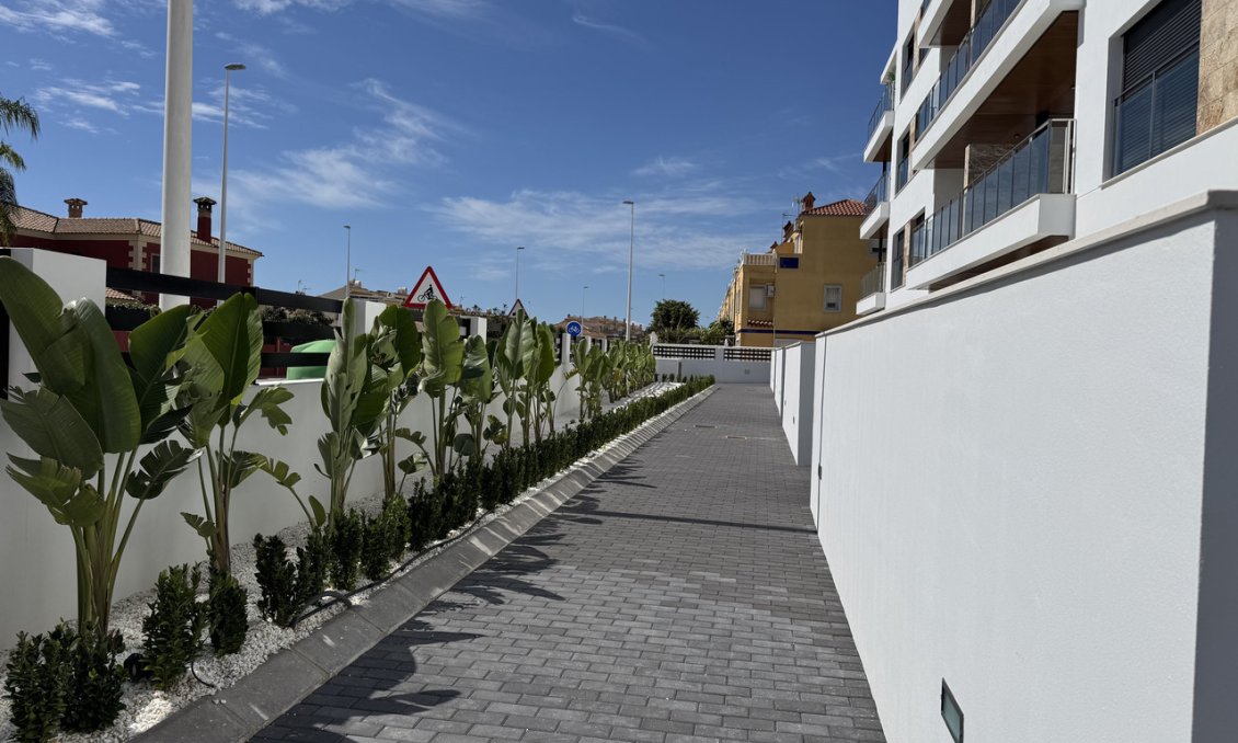 Segunda mano - Ático -
La Zenia - Costa Blanca