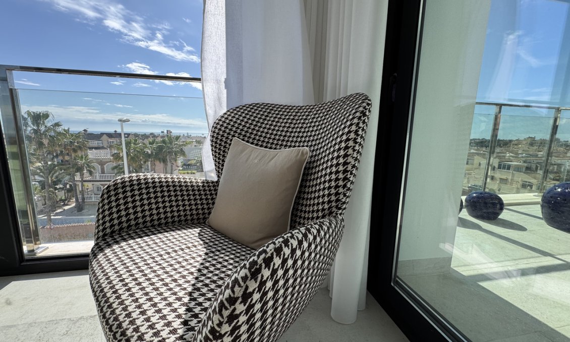 Segunda mano - Ático -
La Zenia - Costa Blanca