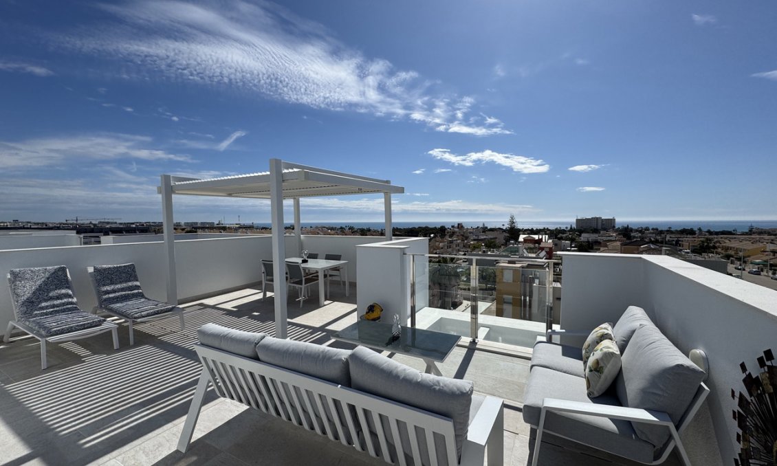Segunda mano - Ático -
La Zenia - Costa Blanca