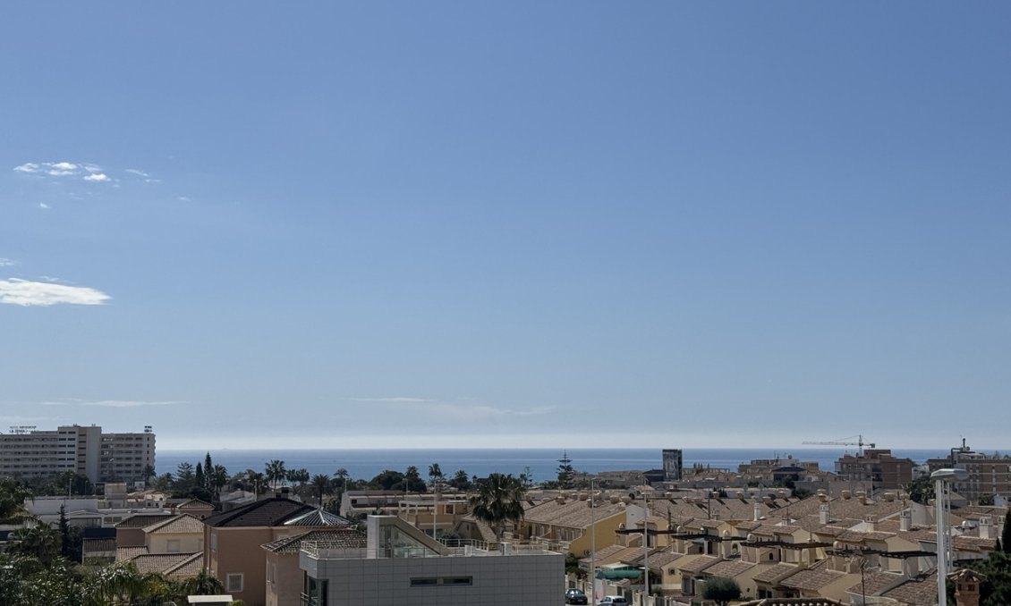 Segunda mano - Ático -
La Zenia - Costa Blanca