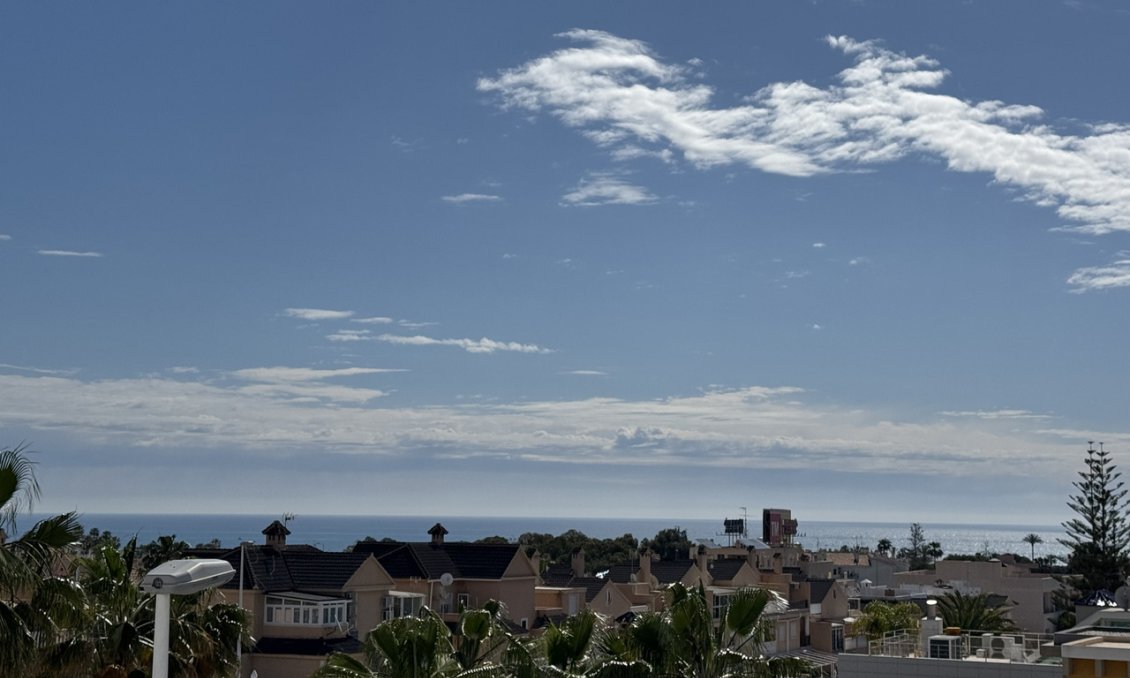 Segunda mano - Ático -
La Zenia - Costa Blanca