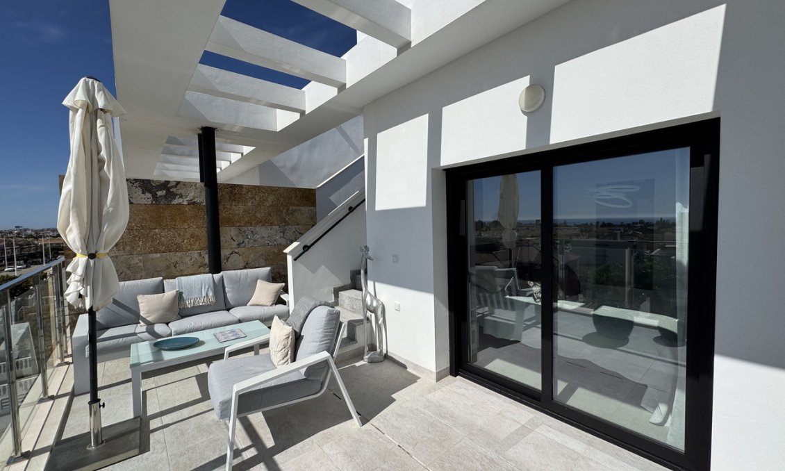 Segunda mano - Ático -
La Zenia - Costa Blanca