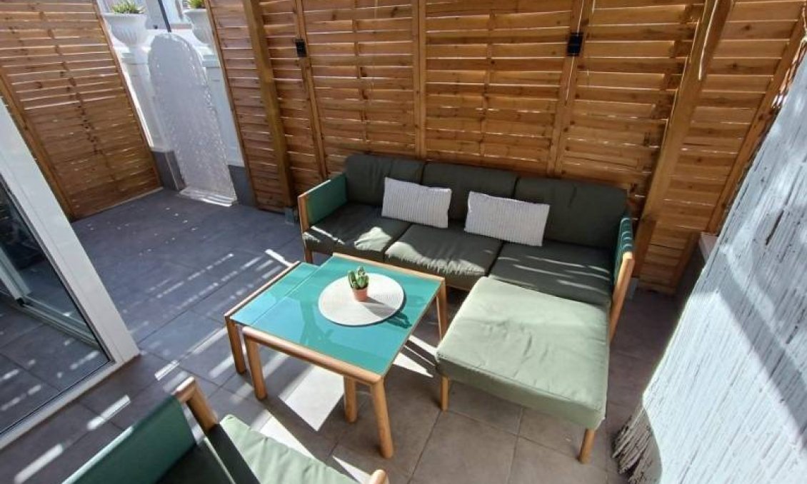 Segunda mano - Apartamento -
Torrevieja - Los Balcones