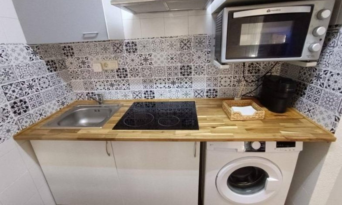 Segunda mano - Apartamento -
Torrevieja - Los Balcones