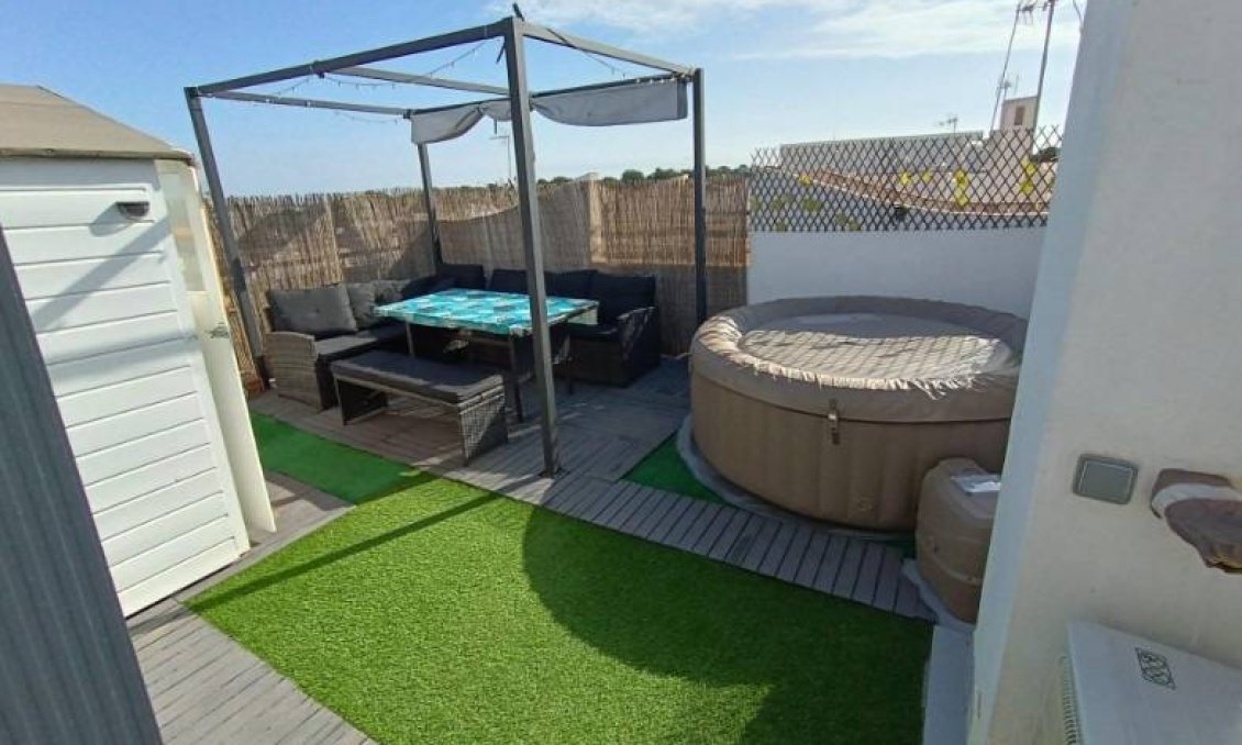 Segunda mano - Apartamento -
Torrevieja - Los Balcones