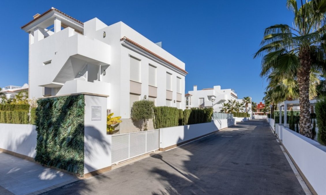 Segunda mano - Ático -
Ciudad Quesada - Costa Blanca