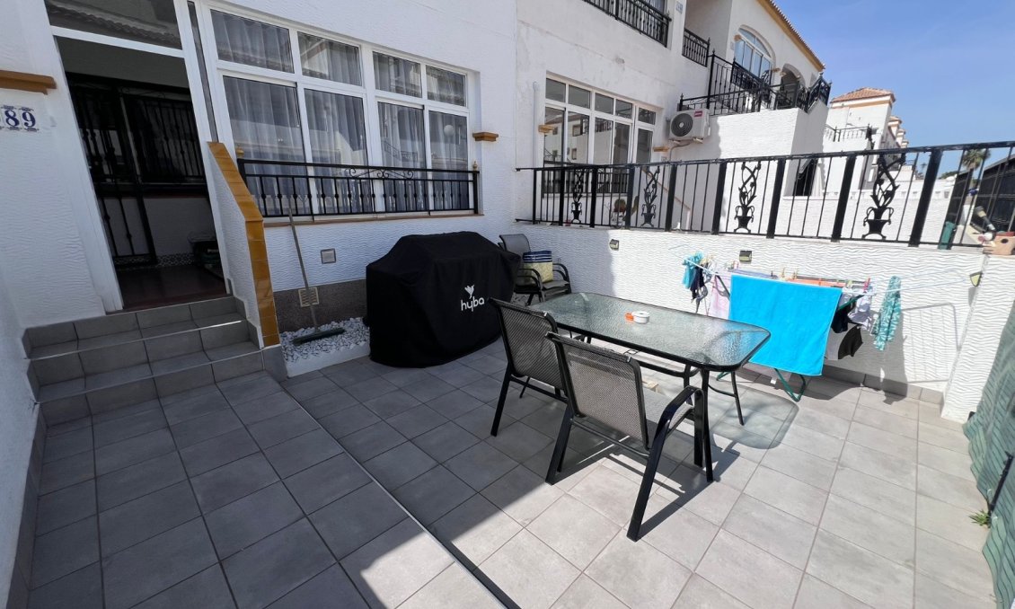 Használt Ingatlanok - Apartman -
Vistabella Golf Entre Naranjos - Inland
