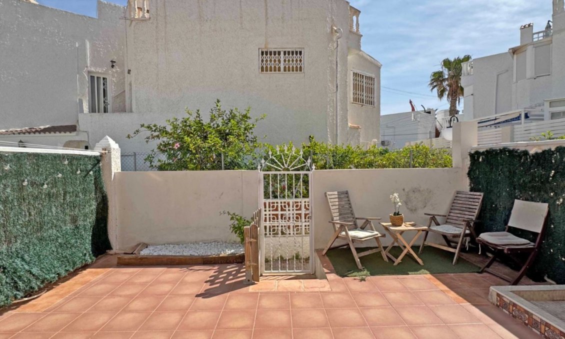 Wiederverkauf - Bungalow -
Torrevieja - Costa Blanca