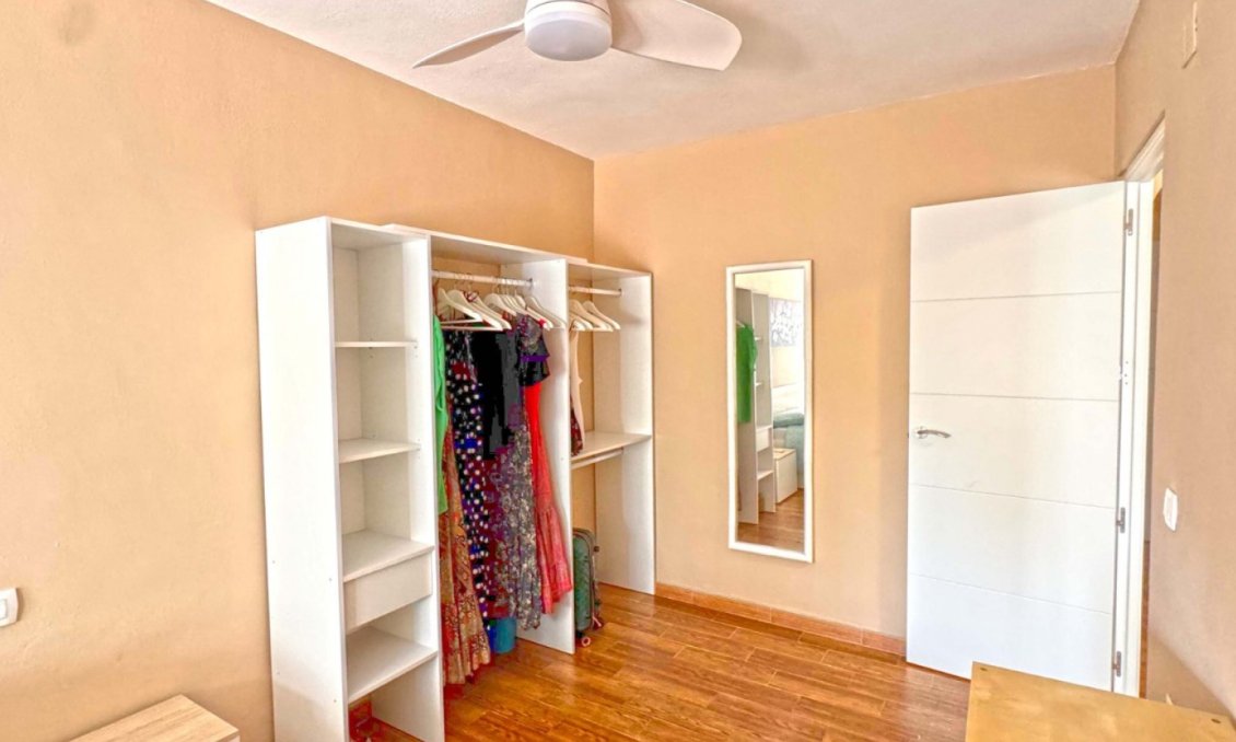 Wiederverkauf - Bungalow -
Torrevieja - Costa Blanca