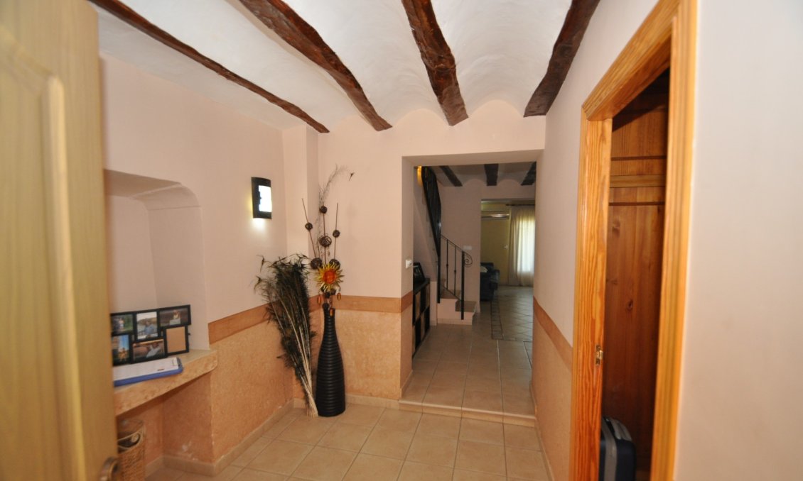 Segunda mano - Town House -
Casas Del Señor - Inland
