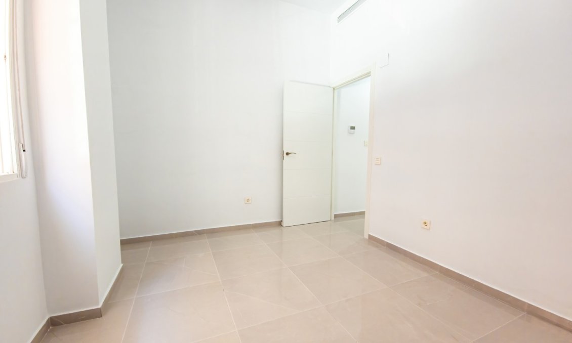 Wiederverkauf - Wohnung -
Torrevieja - Costa Blanca