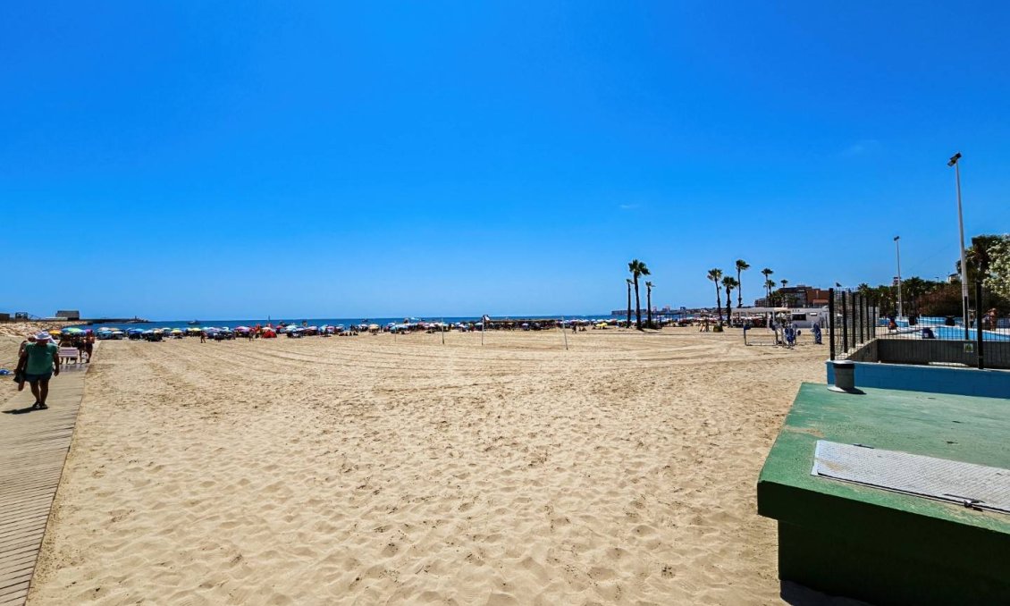 Wiederverkauf - Wohnung -
Torrevieja - Costa Blanca