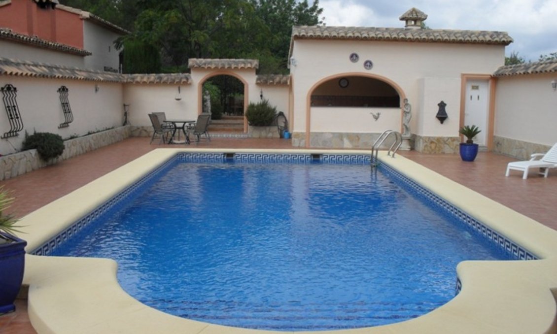 Segunda mano - Villa -
Jalón - Inland