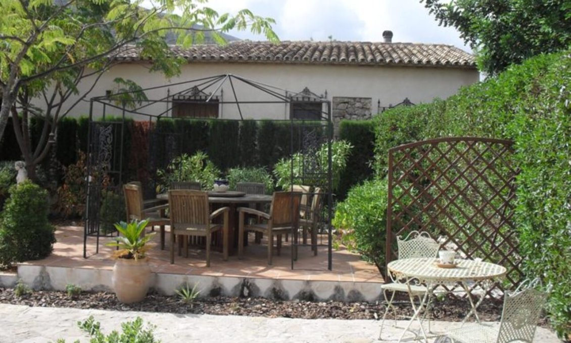 Segunda mano - Villa -
Jalón - Inland