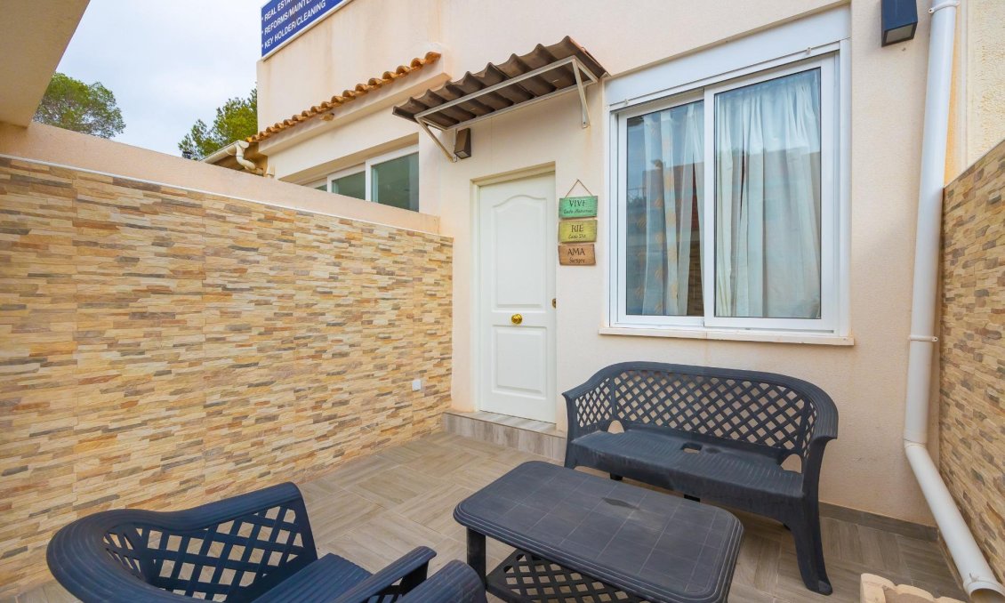 Segunda mano - Duplex -
Orihuela Costa - Las Filipinas
