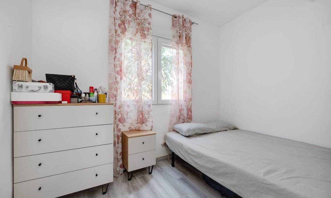 Segunda mano - Duplex -
Orihuela Costa - Las Filipinas