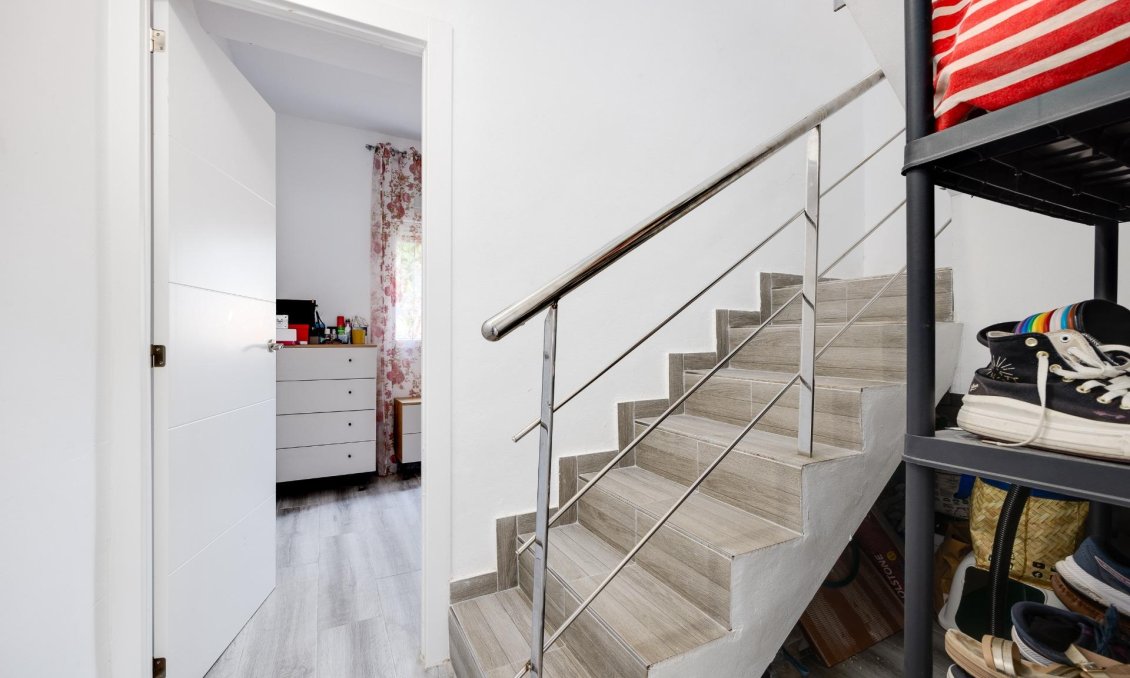 Segunda mano - Duplex -
Orihuela Costa - Las Filipinas