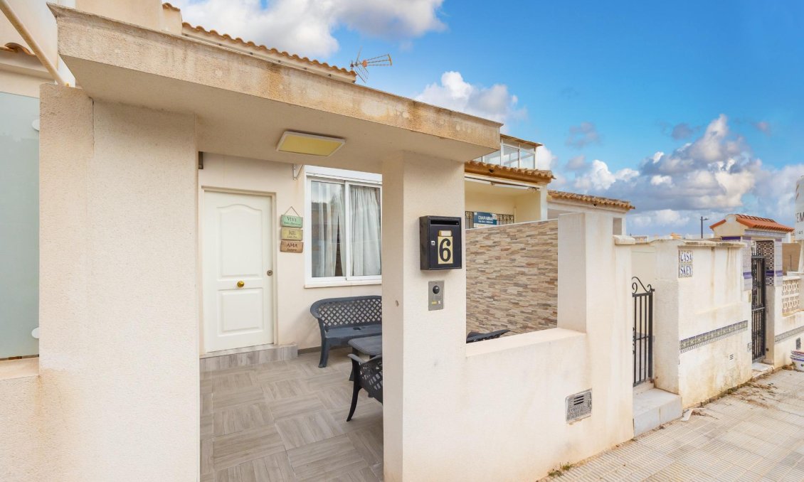 Segunda mano - Duplex -
Orihuela Costa - Las Filipinas