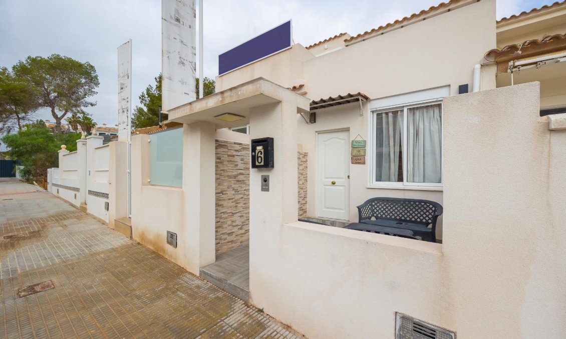 Segunda mano - Duplex -
Orihuela Costa - Las Filipinas