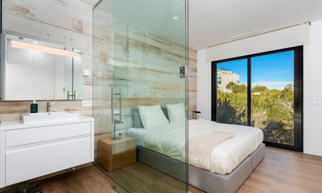 Segunda mano - Villa -
Las Colinas Golf - Costa Blanca