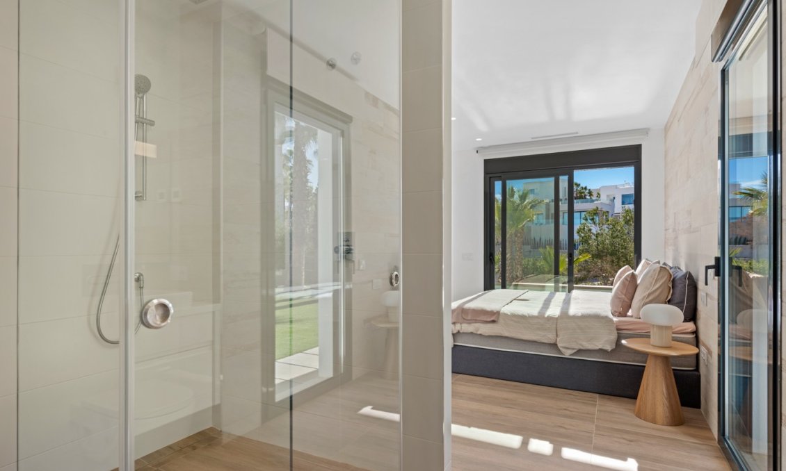 Segunda mano - Villa -
Las Colinas Golf - Costa Blanca