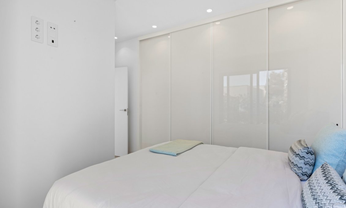 Segunda mano - Villa -
Las Colinas Golf - Costa Blanca