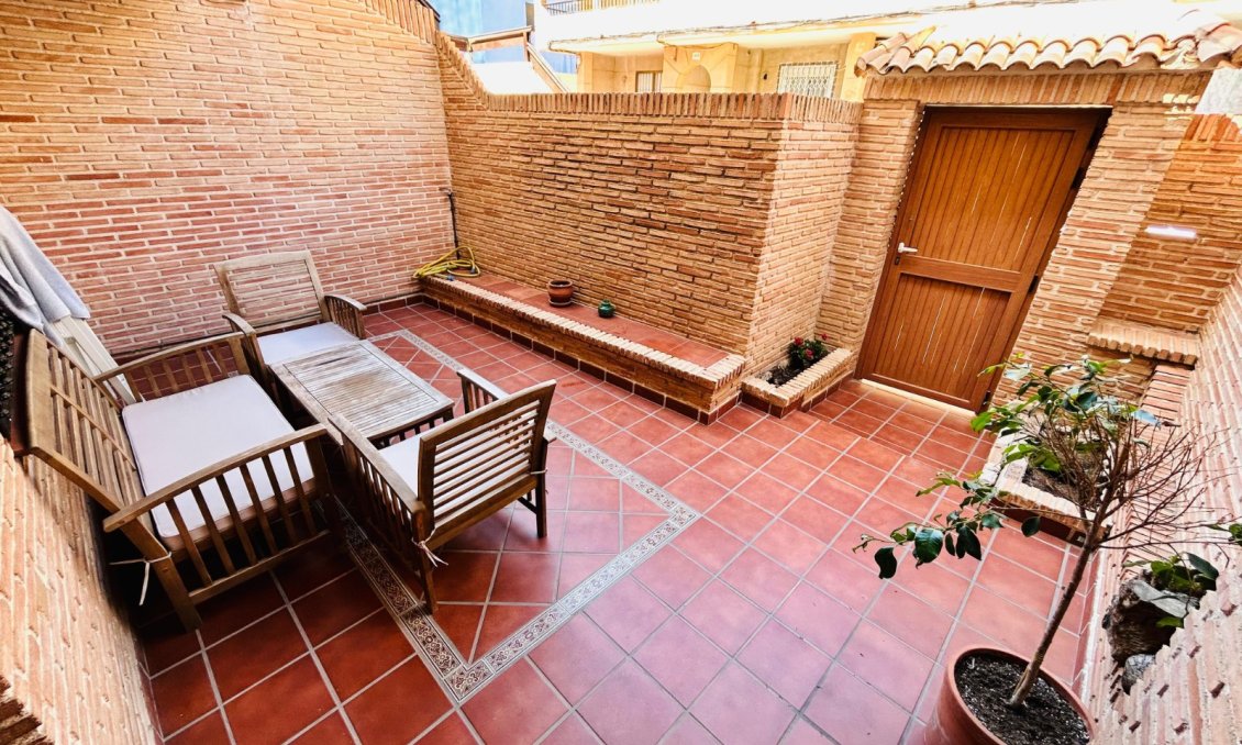 Wiederverkauf - Villa -
Torrevieja - Costa Blanca