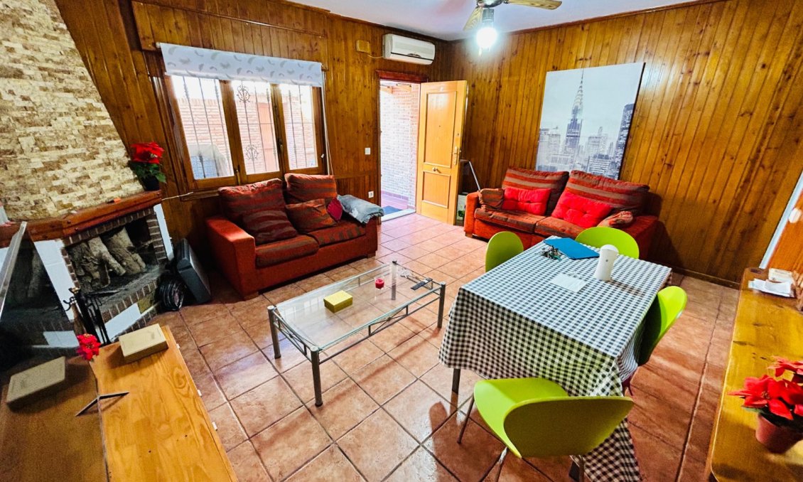Wiederverkauf - Villa -
Torrevieja - Costa Blanca