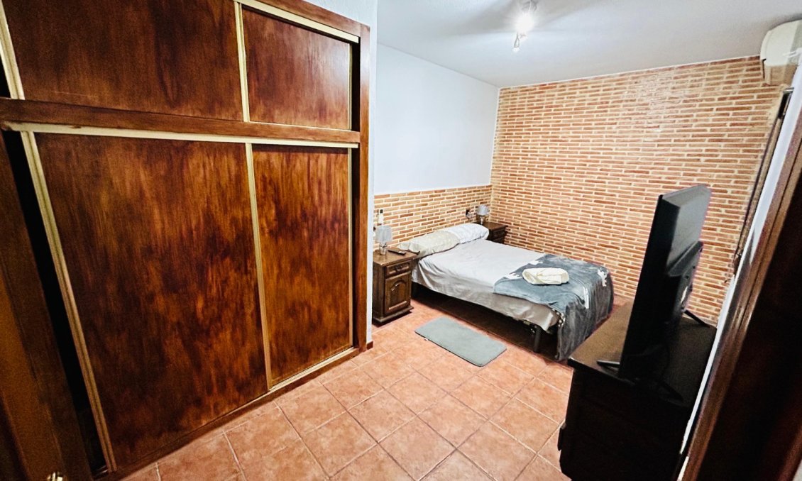 Wiederverkauf - Villa -
Torrevieja - Costa Blanca