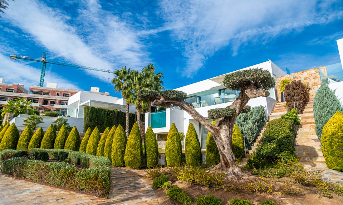 Segunda mano - Villa -
Las Colinas Golf - Costa Blanca