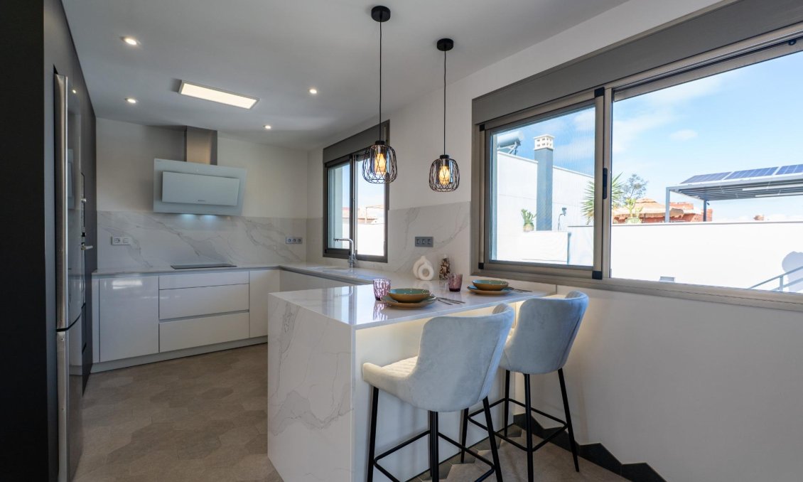 Segunda mano - Semi Detached -
Bigastro - Comunidad Valenciana