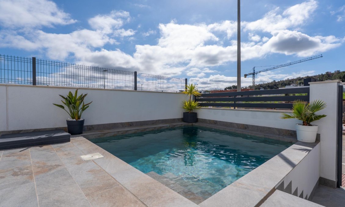 Segunda mano - Semi Detached -
Bigastro - Comunidad Valenciana