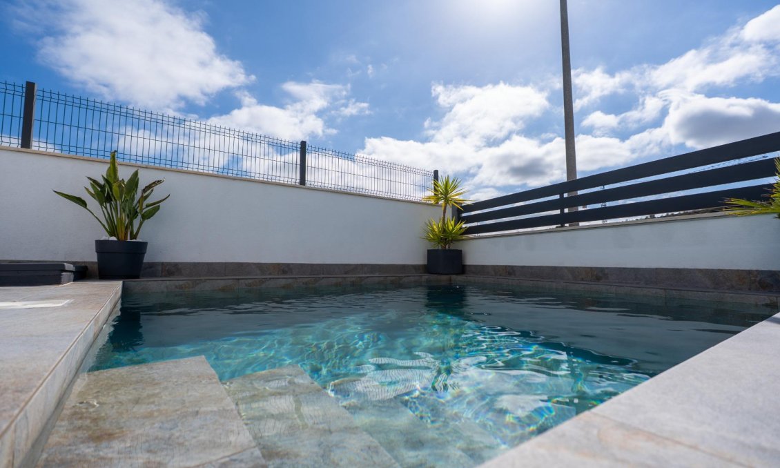 Segunda mano - Semi Detached -
Bigastro - Comunidad Valenciana