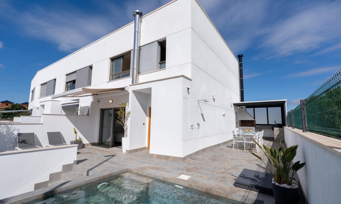 Segunda mano - Semi Detached -
Bigastro - Comunidad Valenciana