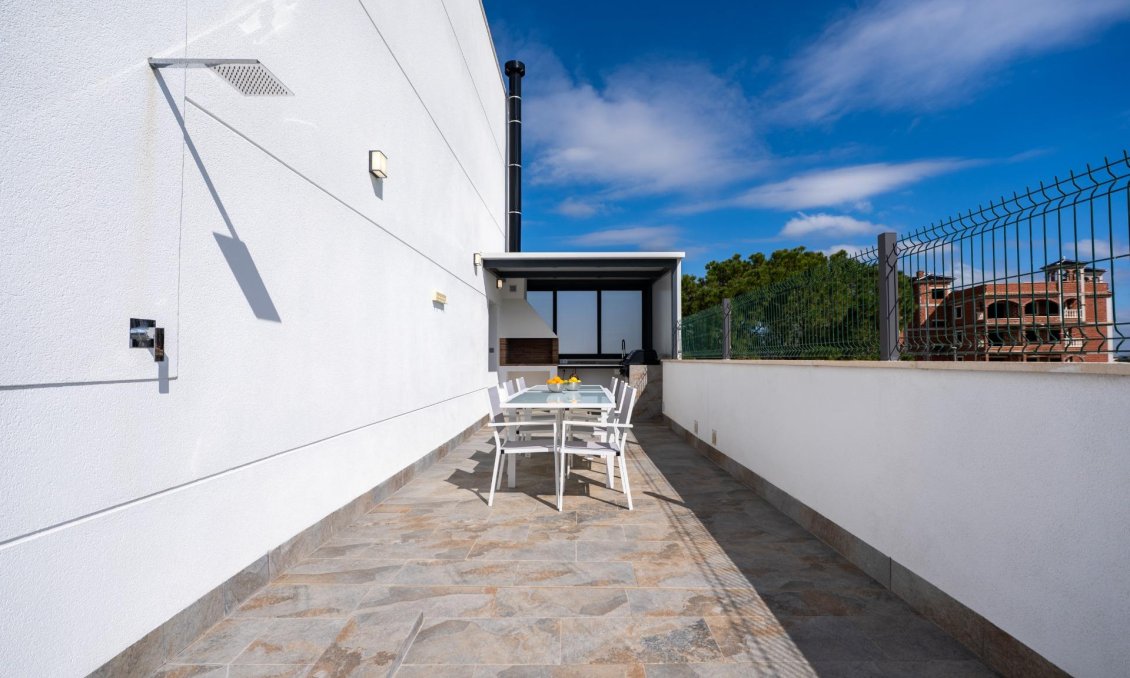 Segunda mano - Semi Detached -
Bigastro - Comunidad Valenciana