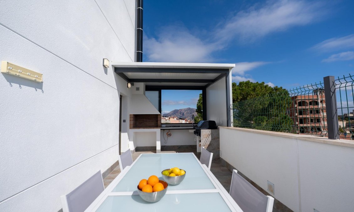 Segunda mano - Semi Detached -
Bigastro - Comunidad Valenciana