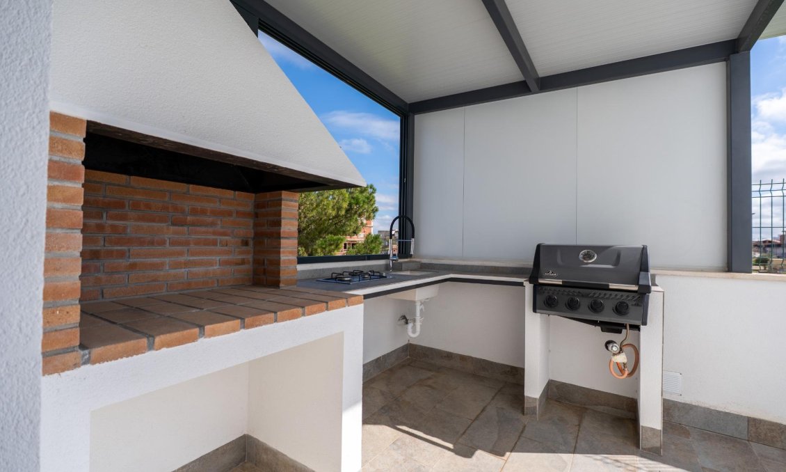 Segunda mano - Semi Detached -
Bigastro - Comunidad Valenciana