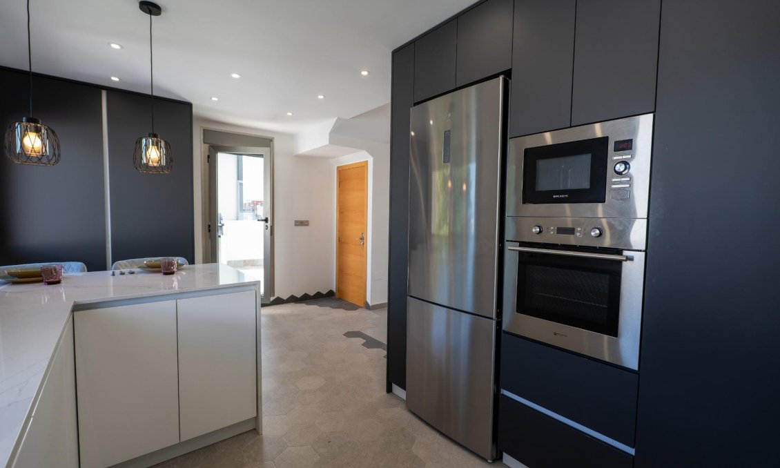 Segunda mano - Semi Detached -
Bigastro - Comunidad Valenciana