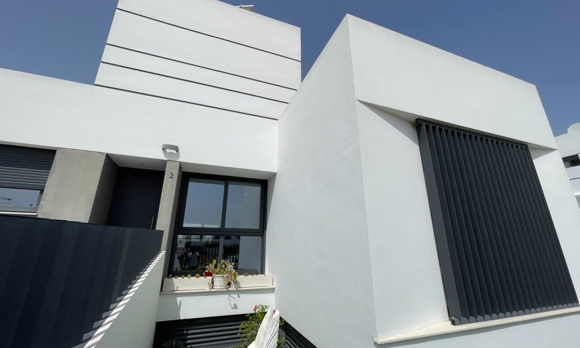Segunda mano - Town House -
Dolores - Costa Blanca