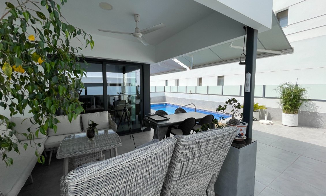 Segunda mano - Town House -
Dolores - Costa Blanca