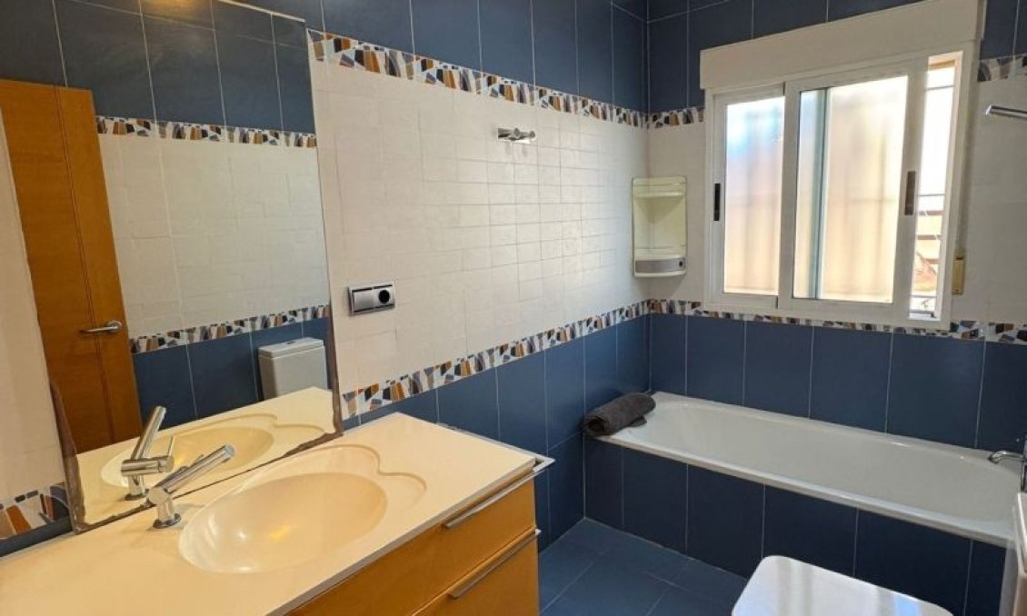 Segunda mano - Villa -
Torrevieja - Costa Blanca