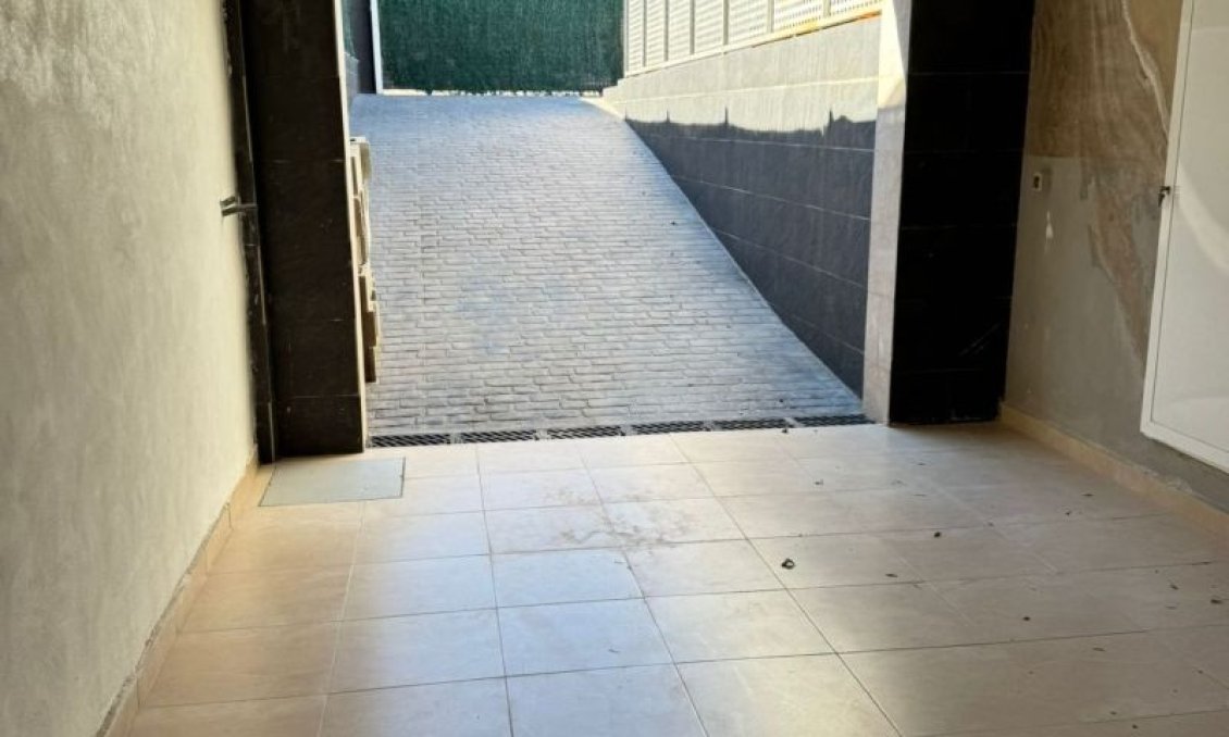 Segunda mano - Villa -
Torrevieja - Costa Blanca