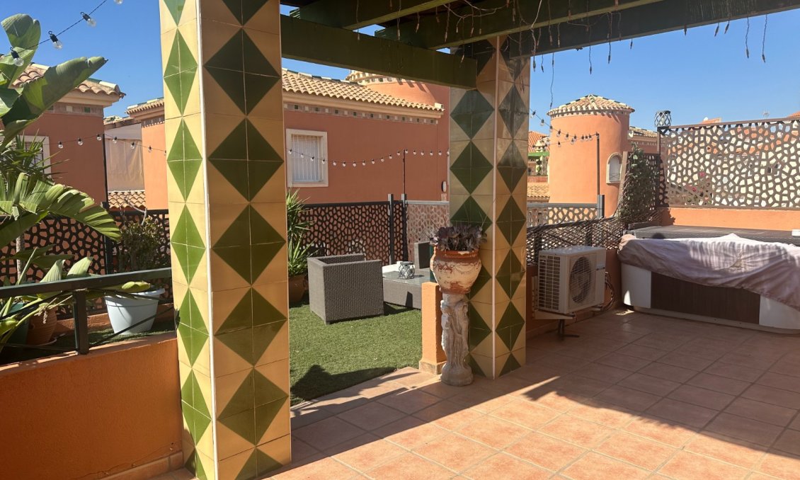 Segunda mano - Villa -
Orihuela - Inland