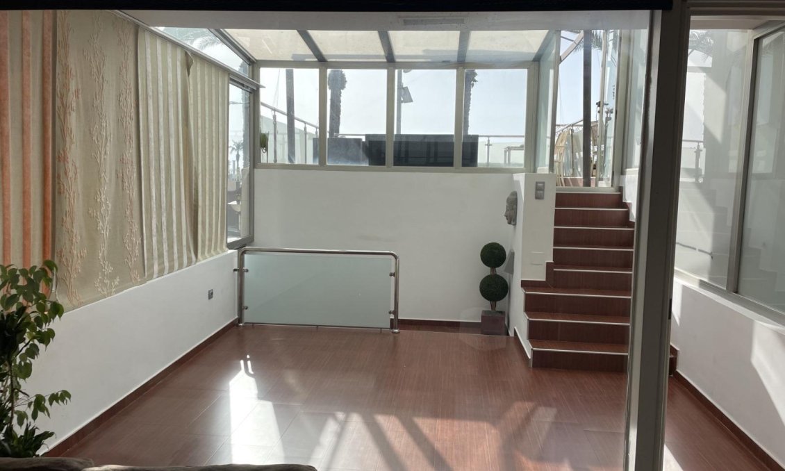 Segunda mano - Duplex -
Torrevieja - Playa del Cura