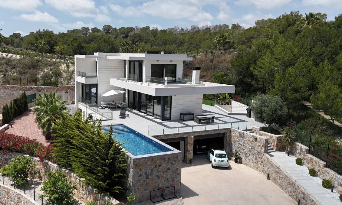 Segunda mano - Villa -
Las Colinas Golf - Costa Blanca