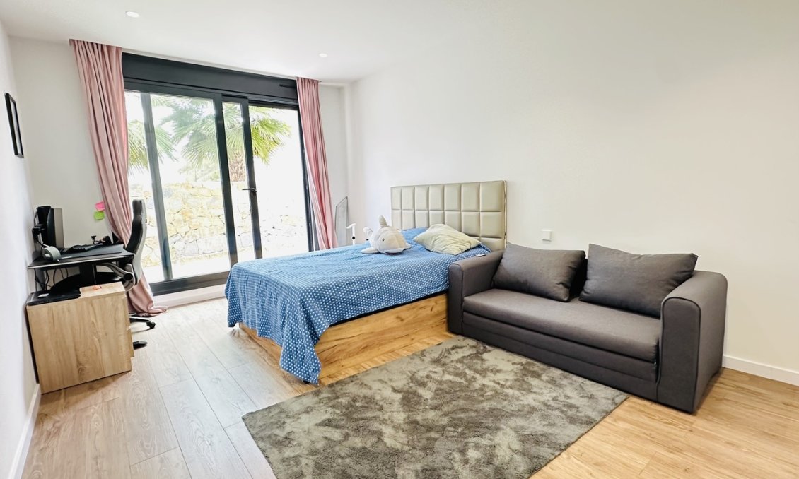 Segunda mano - Villa -
Las Colinas Golf - Costa Blanca